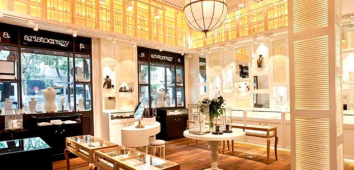 aristocrazy-corner-galeriers-lafayette-728