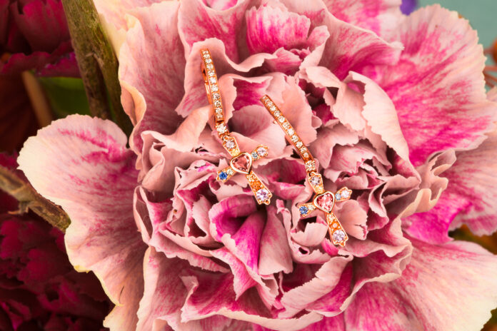 Una-historia-de-tradición-y-leyendas-con-los-nuevos-Amuletos-de-Frida-y-Suarezport