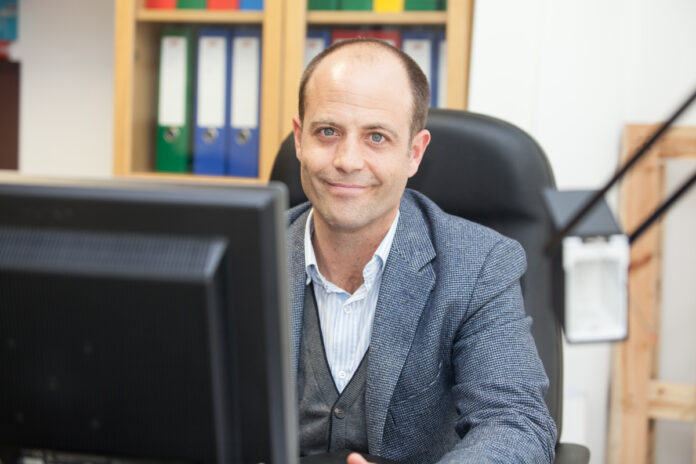 “Las-empresas-cierran-por-falta-de-clientes-y-no-por-una-pandemia”,-por-Gonzalo-Artiach-