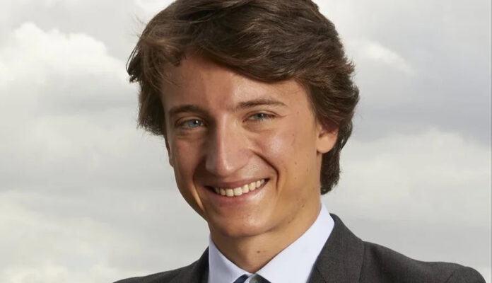 Jean-Arnault-e1639487174731